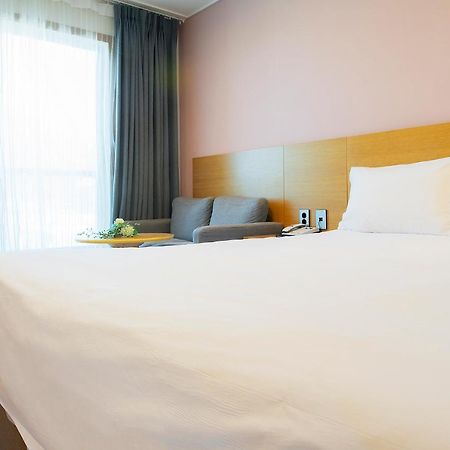 Sims Hotel جيجو المظهر الخارجي الصورة