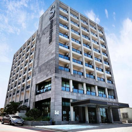 Sims Hotel جيجو المظهر الخارجي الصورة