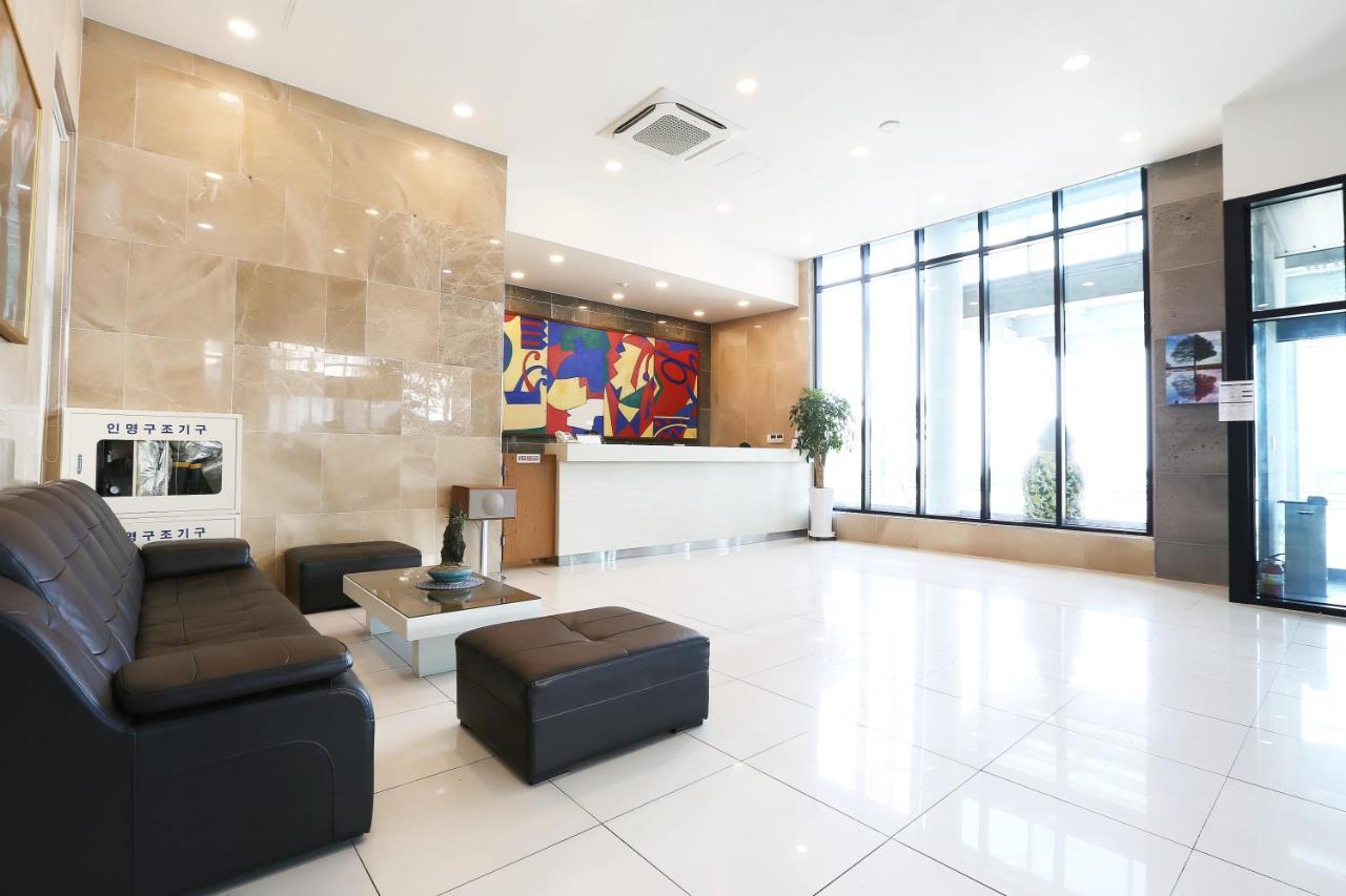 Sims Hotel جيجو المظهر الخارجي الصورة